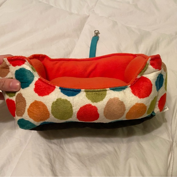 ALL LIVING THINGS CUDDLER BED - Picture 3 of 9